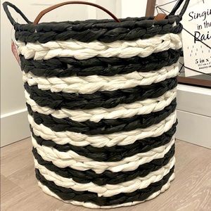 Wicker basket , new, great quality